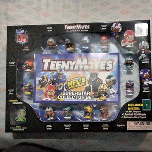NFL TEENYMATES. SUPERSTAR COLLECTOR SET.
